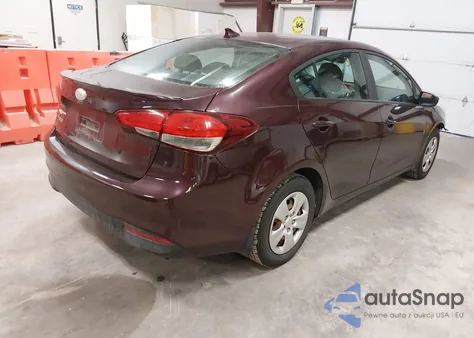 2017 Kia Forte Lx из США, поврежденный, VIN 3KPFK4A77HE156613